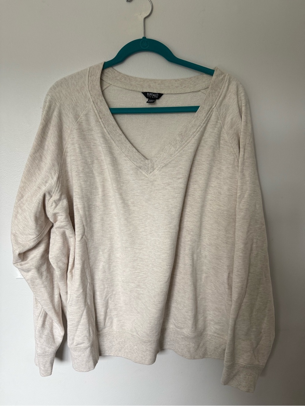 Buffalo David Bitton Women’s Cream V-Neck Sweater